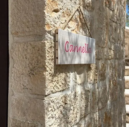 Lichiantidde Home&breakfast Alojamento de Acomodação e Pequeno-almoço Ostuni