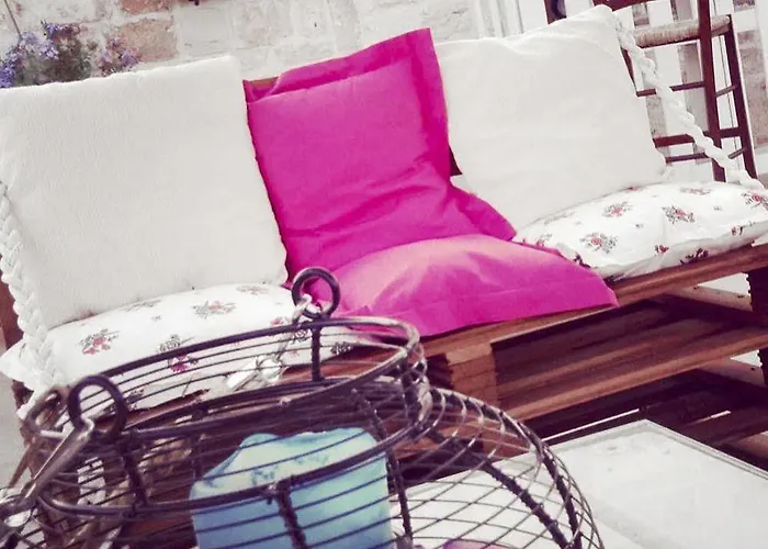 Alojamento de Acomodação e Pequeno-almoço Lichiantidde Home&breakfast